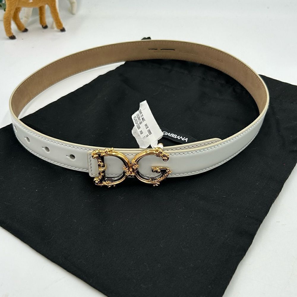 Women’s dolce and Gabbana calf skin leather belt size 70 cm/28 inches made Italy - Picture 2 of 6